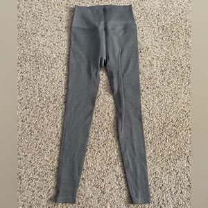 Spiritual Gangster Gray Ribbed Leggings Size XS/S
